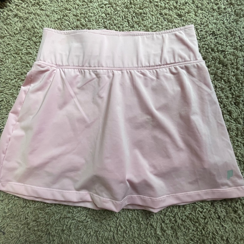 Prince Woman’s Tennis Skort in SZ XS in gently used condition